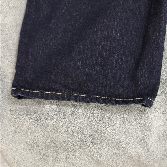 Levi's Navy Blue Denim Cutoff Shorts with Back Pocket Stitching - Picture 5 of 9